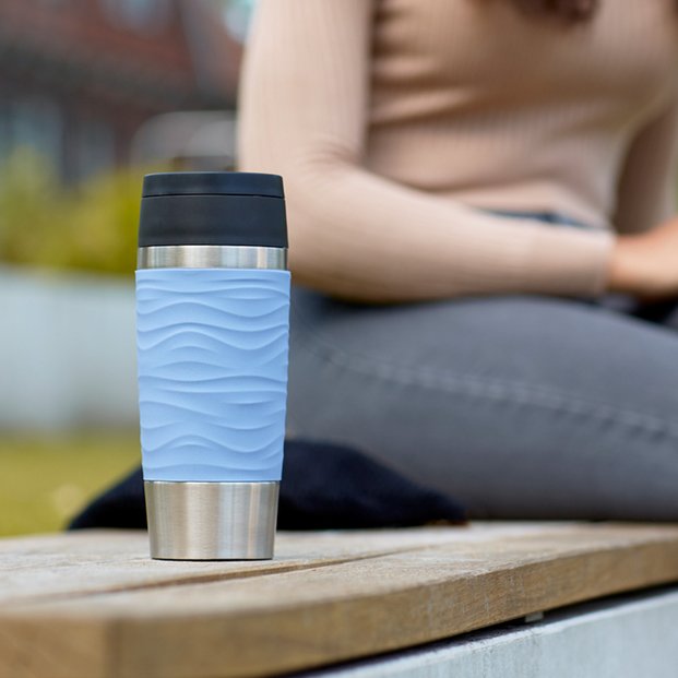 TRAVEL MUG Waves milieu