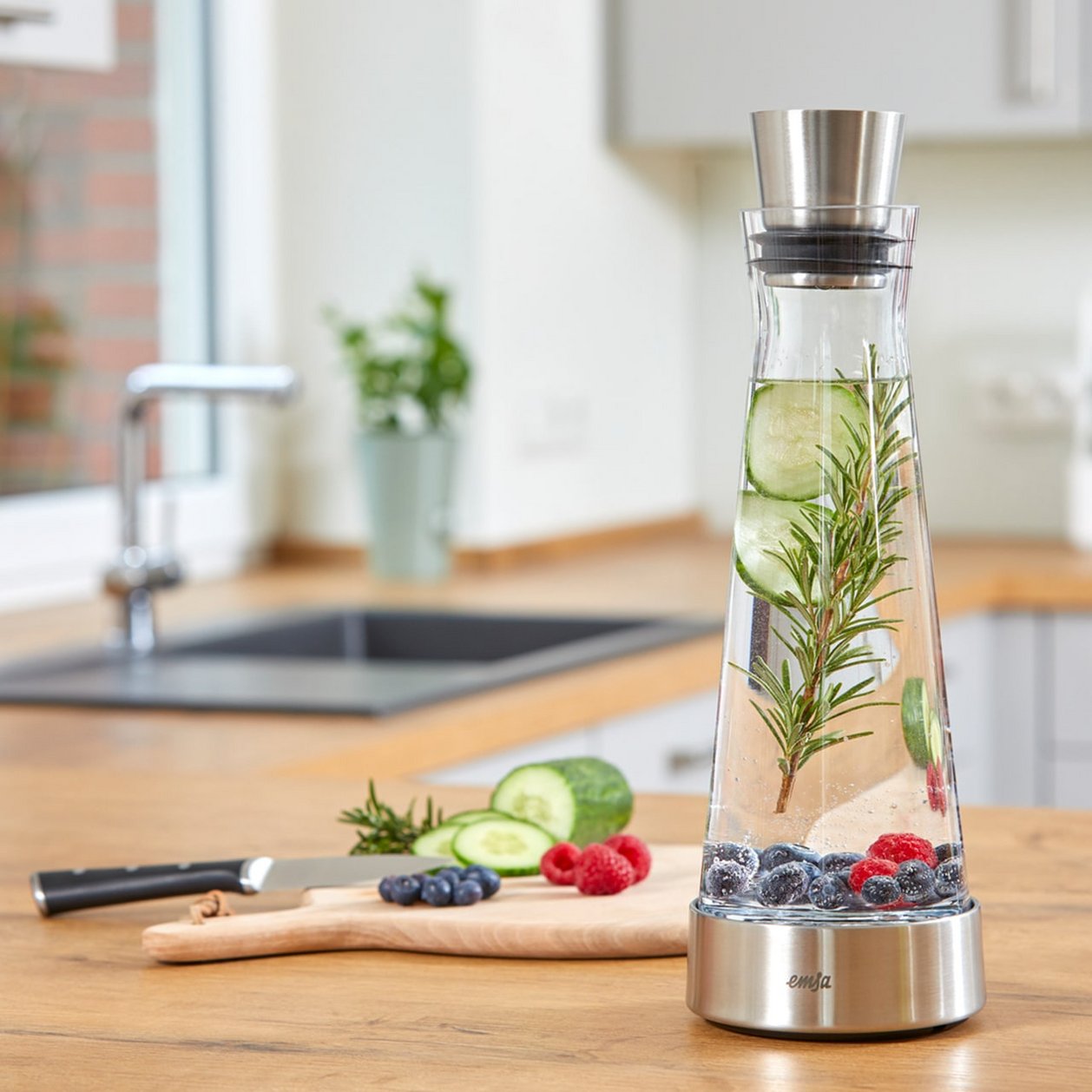 FLOW Slim Carafe milieu