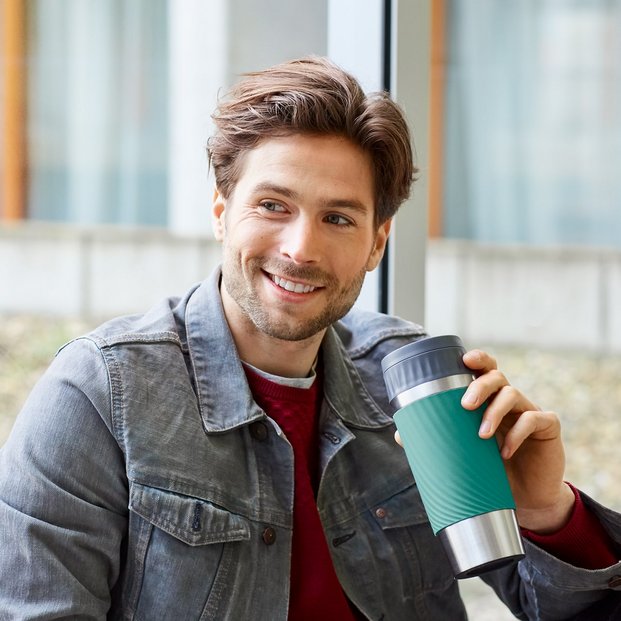 TRAVEL MUG Easy Twist milieu
