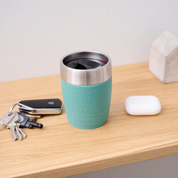 TRAVEL CUP milieu